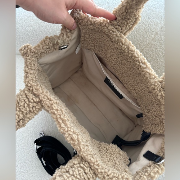 Marc Jacob Sherpa tote bag - Picture 12 of 14